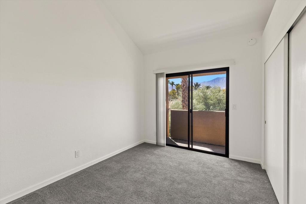 Cathedral Villas - Residential