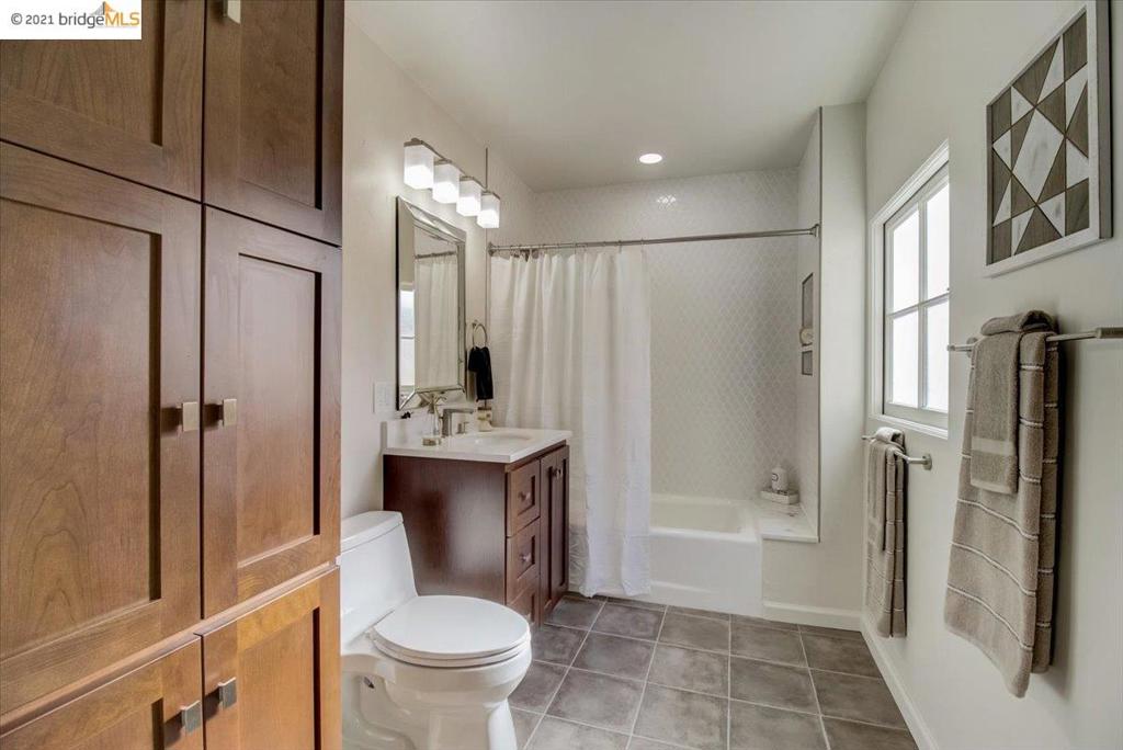 CROCKER HGHLANDS - Residential