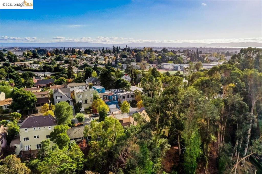 CROCKER HGHLANDS - Residential