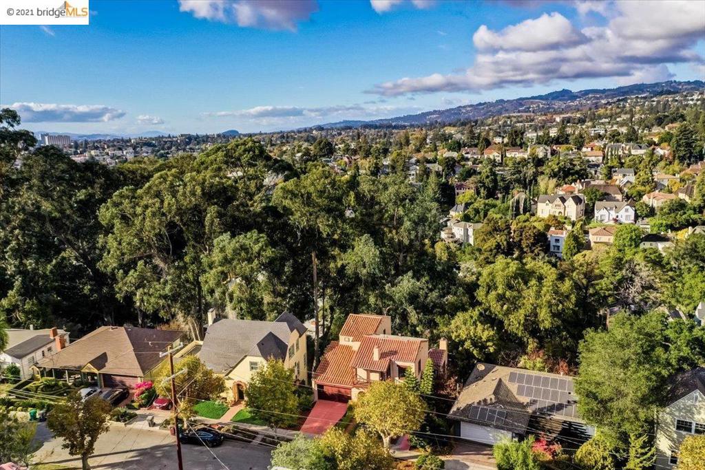 CROCKER HGHLANDS - Residential