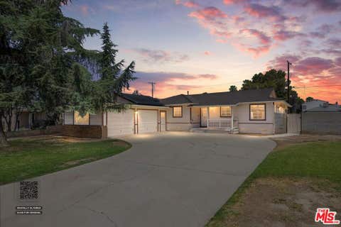 Photo of 4600 Bloomquist Drive, Bakersfield, CA 93309 (MLS # 26868333)