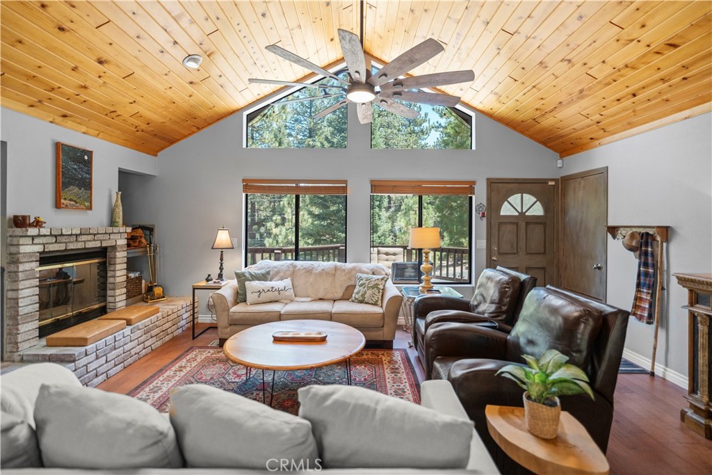2313 Cypress Way