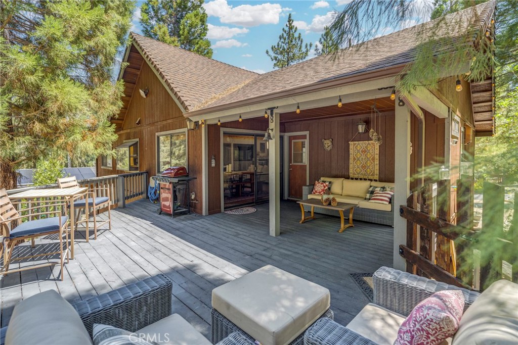 2313 Cypress Way