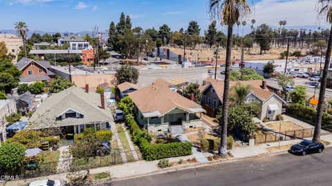 Photo of 1915 Cordova Street, Los Angeles, CA 90018 (MLS # V1-38293)