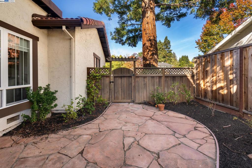 SYCAMORE - Residential