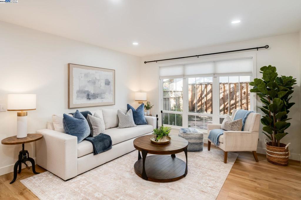 SYCAMORE - Residential