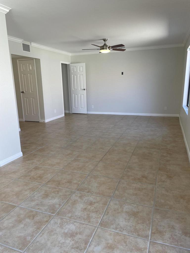 Palm Lakes - Residential Lease