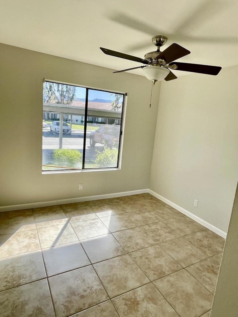 Palm Lakes - Residential Lease