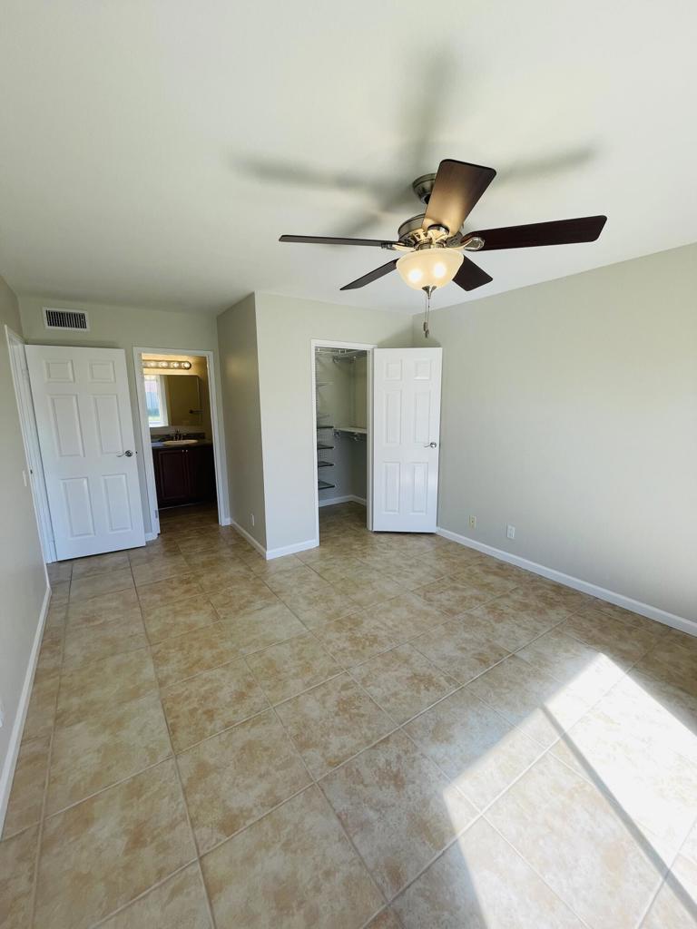 Palm Lakes - Residential Lease