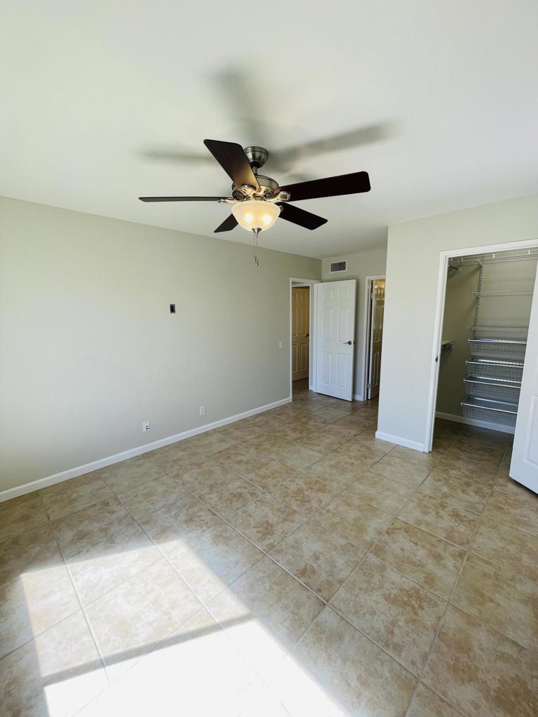 Palm Lakes - Residential Lease