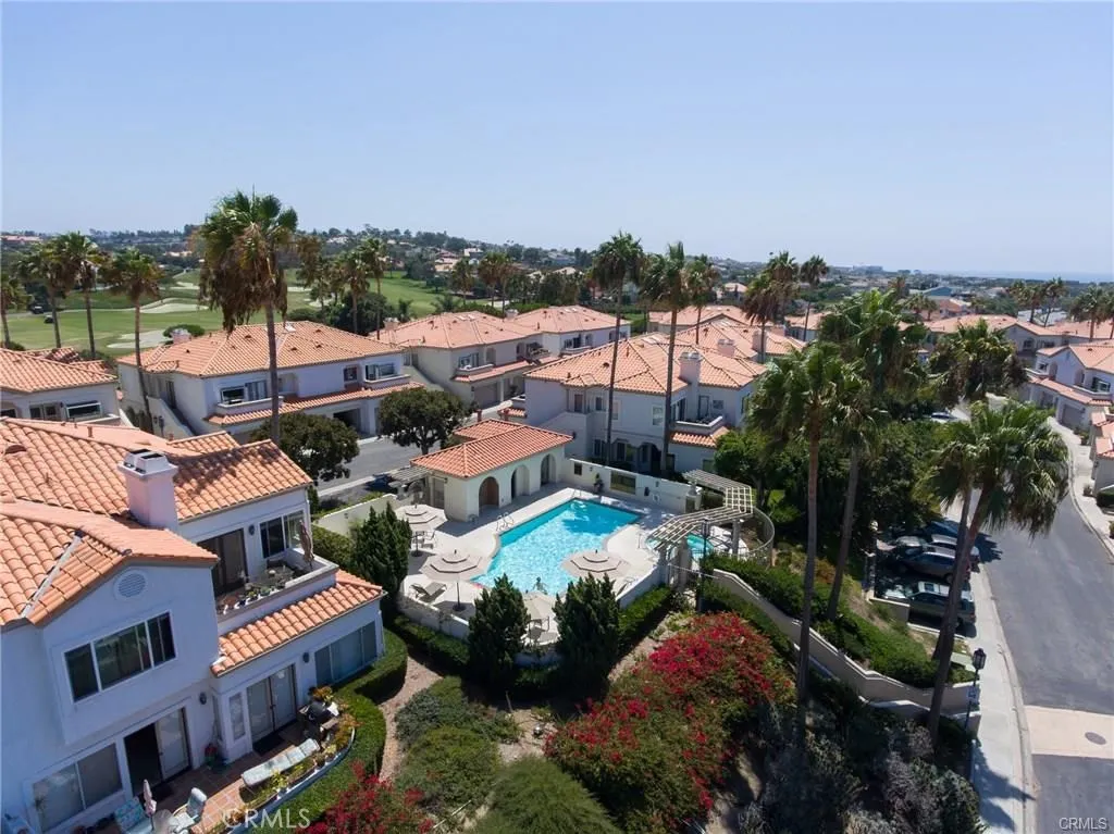 Dana Point, California 92629, United States, 2 Bedrooms Bedrooms, ,2 BathroomsBathrooms,Residential,Active,245617