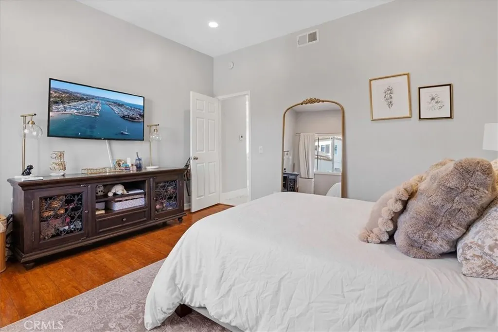 Dana Point, California 92629, United States, 2 Bedrooms Bedrooms, ,2 BathroomsBathrooms,Residential,Active,245617