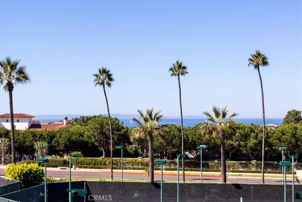 Dana Point, California 92629, United States, 2 Bedrooms Bedrooms, ,2 BathroomsBathrooms,Residential,Active,245617