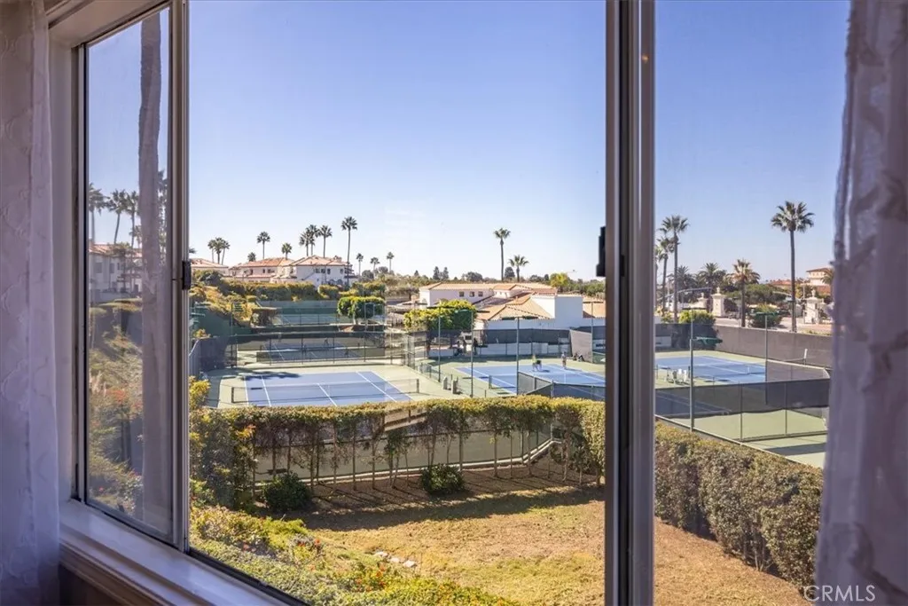 Dana Point, California 92629, United States, 2 Bedrooms Bedrooms, ,2 BathroomsBathrooms,Residential,Active,245617