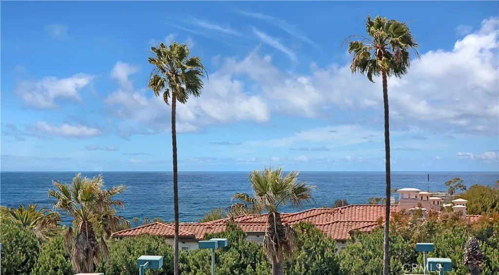 Dana Point, California 92629, United States, 2 Bedrooms Bedrooms, ,2 BathroomsBathrooms,Residential,Active,245617