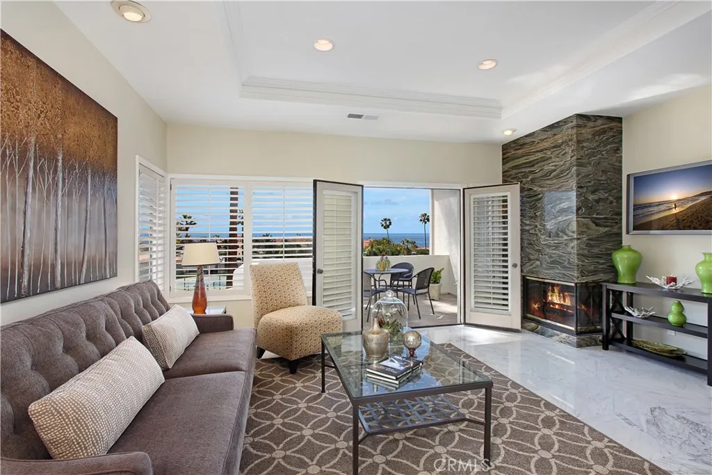 Dana Point, California 92629, United States, 2 Bedrooms Bedrooms, ,2 BathroomsBathrooms,Residential,Active,245617