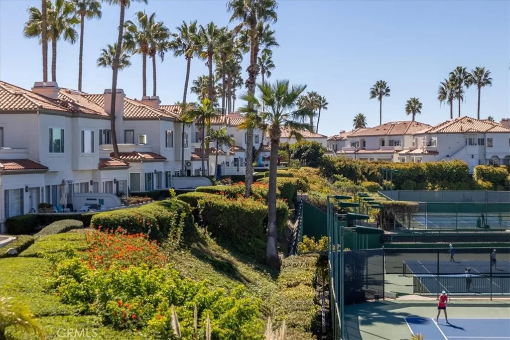 Dana Point, California 92629, United States, 2 Bedrooms Bedrooms, ,2 BathroomsBathrooms,Residential,Active,245617