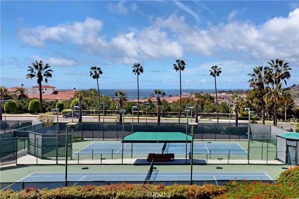 Dana Point, California 92629, United States, 2 Bedrooms Bedrooms, ,2 BathroomsBathrooms,Residential,Active,245617