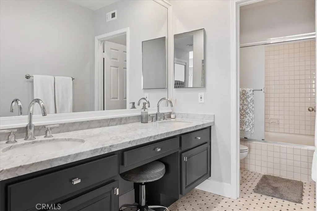 Dana Point, California 92629, United States, 2 Bedrooms Bedrooms, ,2 BathroomsBathrooms,Residential,Active,245617