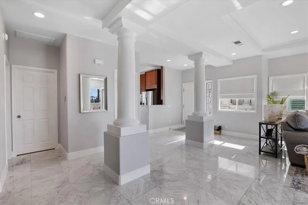 Dana Point, California 92629, United States, 2 Bedrooms Bedrooms, ,2 BathroomsBathrooms,Residential,Active,245617