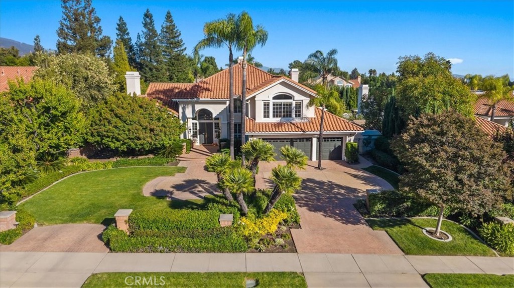 2162 N Euclid Avenue