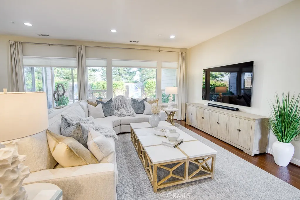 Nipomo, California 93444, United States, 3 Bedrooms Bedrooms, ,3 BathroomsBathrooms,Residential,Active,144363