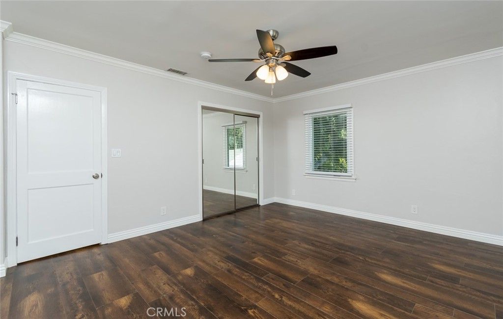 listing image 130724263328832977956