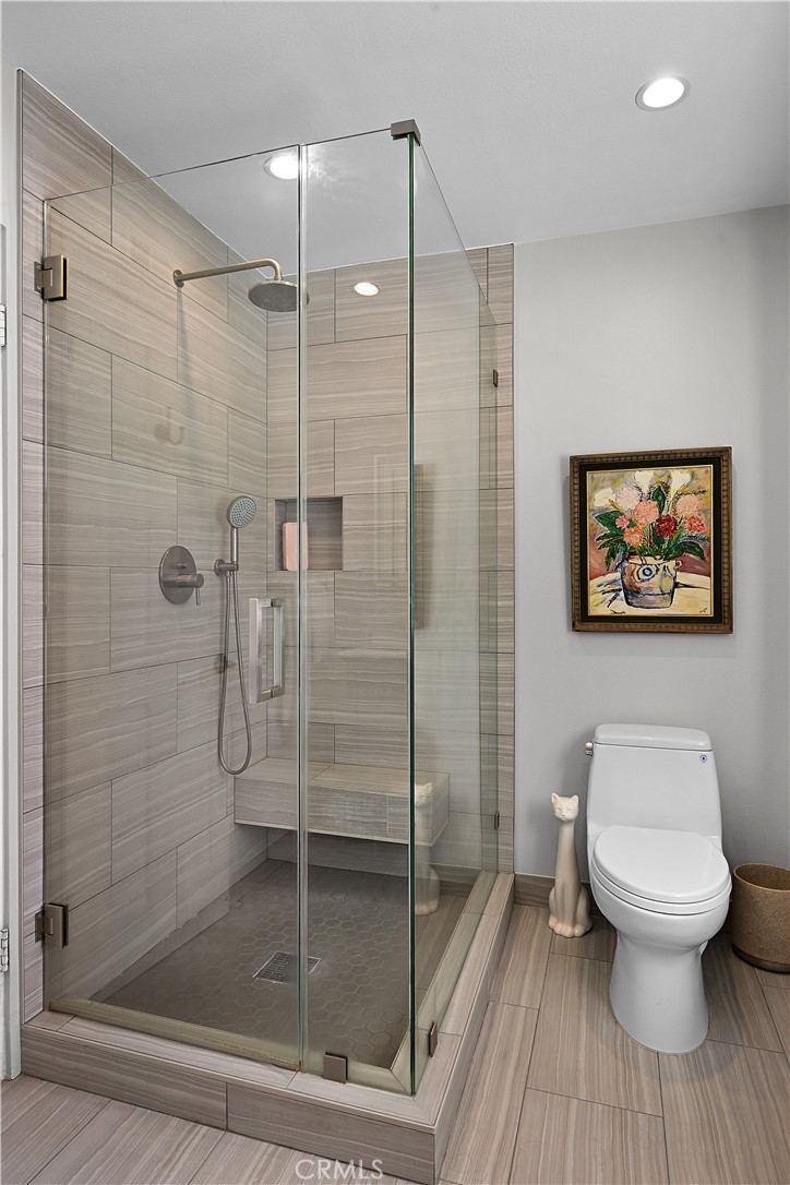 Westlake Bay (728) - Residential