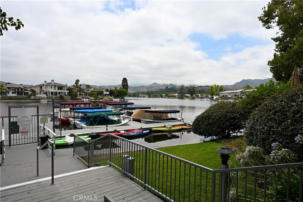 Westlake Bay (728) - Residential