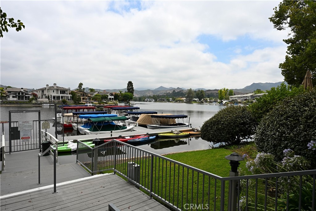 Westlake Bay (728) - Residential