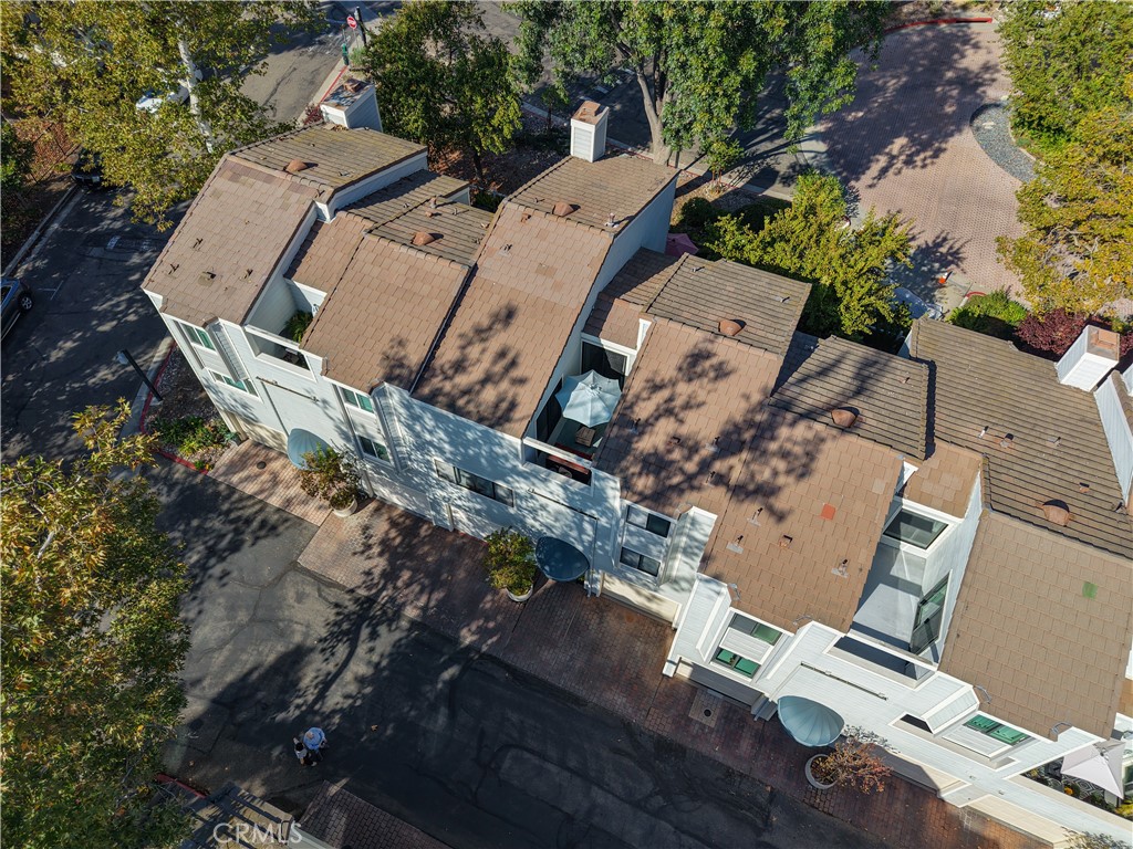 1222 S Westlake Boulevard B