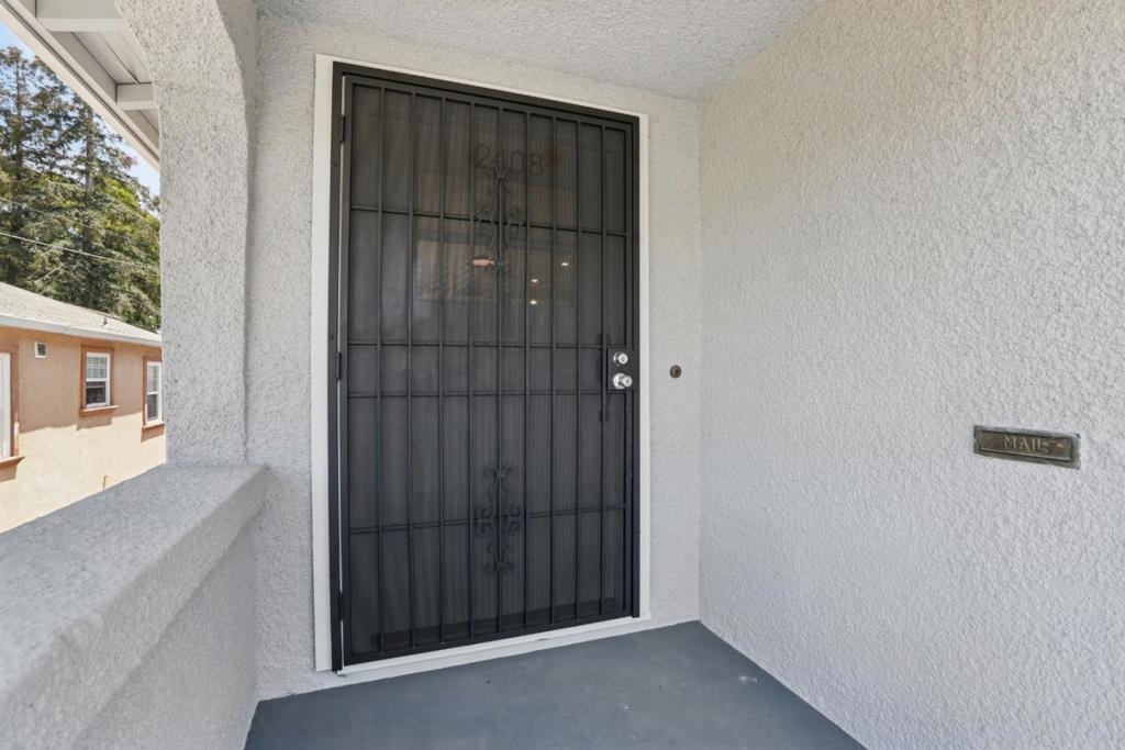 Properties 2 2408 Bartlett Street