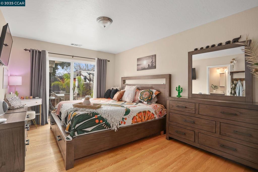 CLAYTON VALLEY - Residential