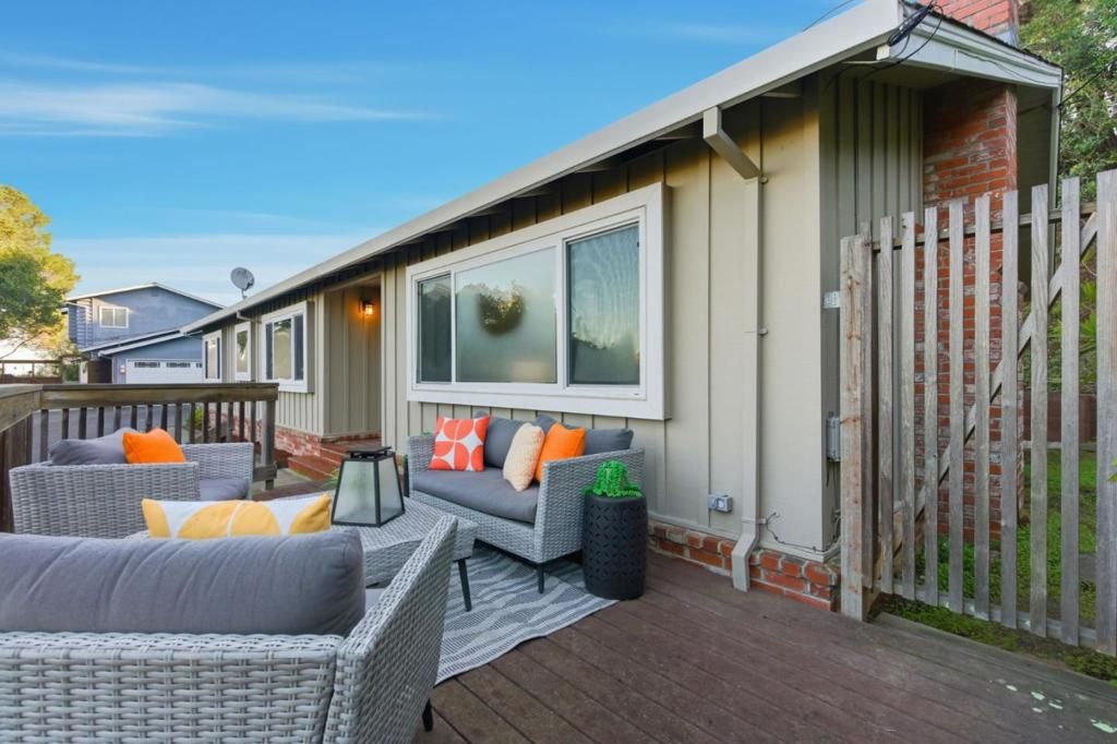 Photo of 75 Coronado Avenue, San Carlos, CA 94070 (MLS # ML82031406)