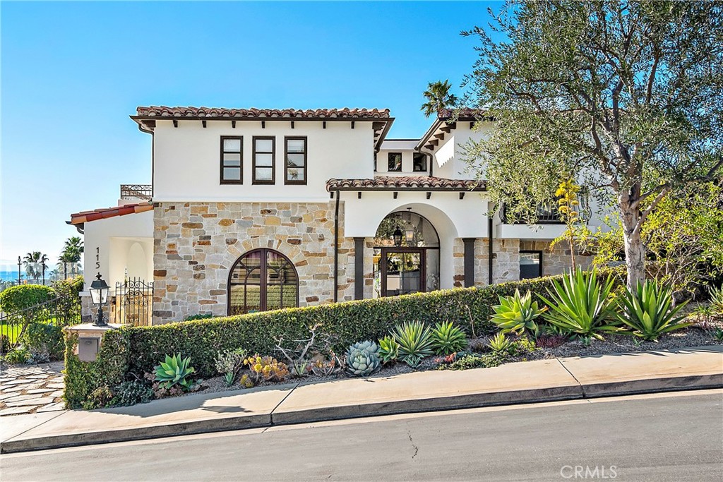 115 Irvine Cove Place