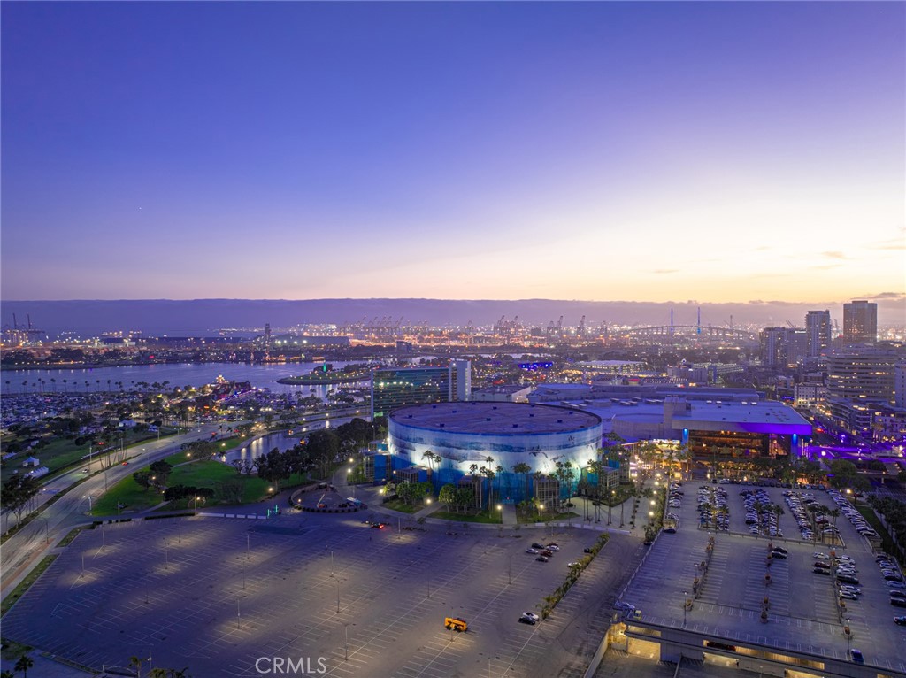 700 E Ocean Boulevard 1208