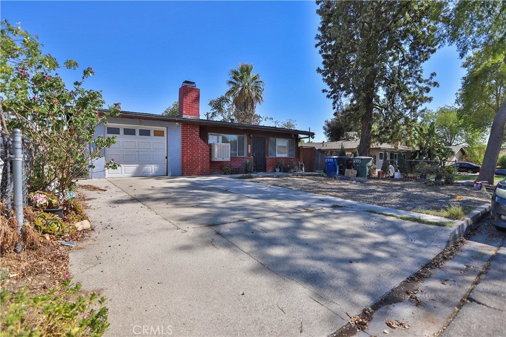 2999 Casa Loma Drive