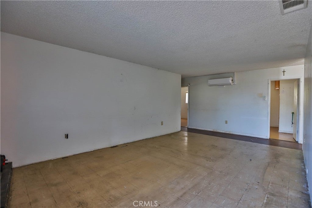 2999 Casa Loma Drive