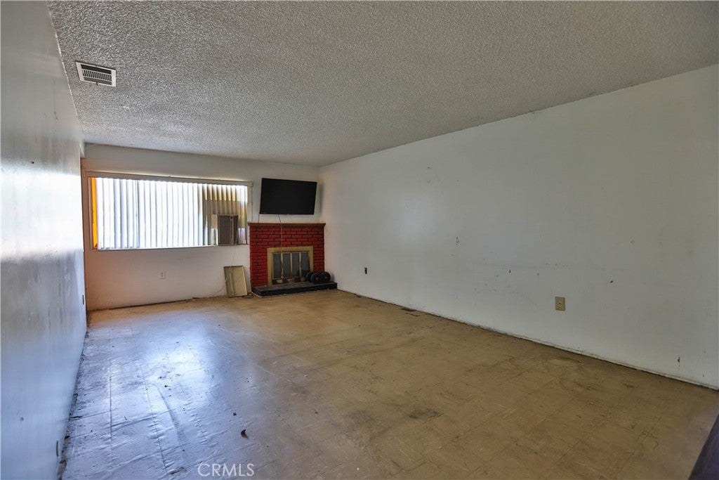 2999 Casa Loma Drive