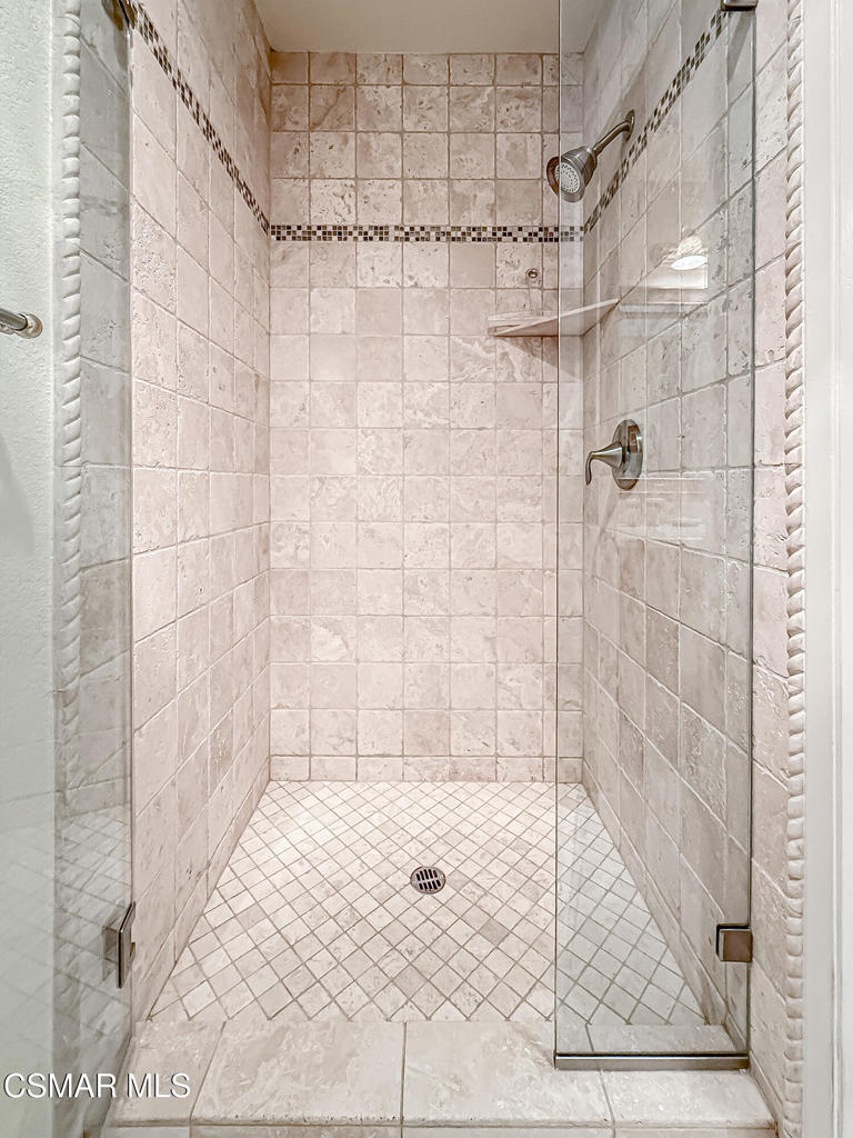 Triunfo West-723 - 723 - Residential