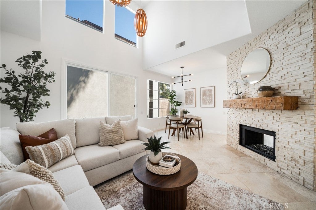 84 Hawaii Drive, Aliso Viejo CA 92656 - Photo 10