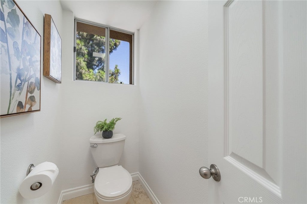 84 Hawaii Drive, Aliso Viejo CA 92656 - Photo 32