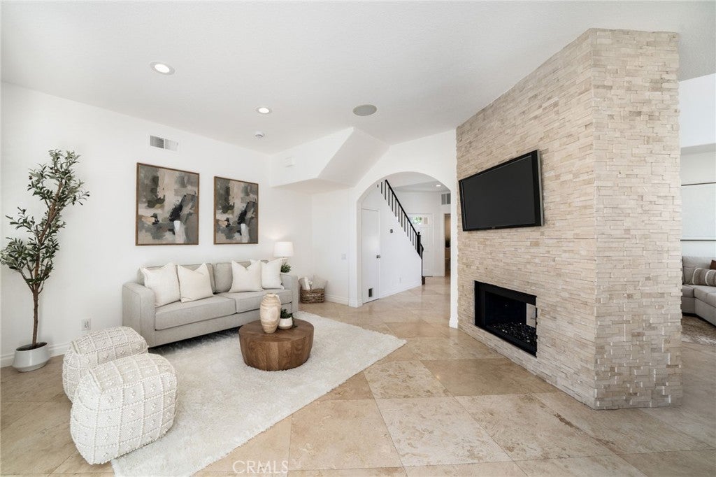 84 Hawaii Drive, Aliso Viejo CA 92656 - Photo 18
