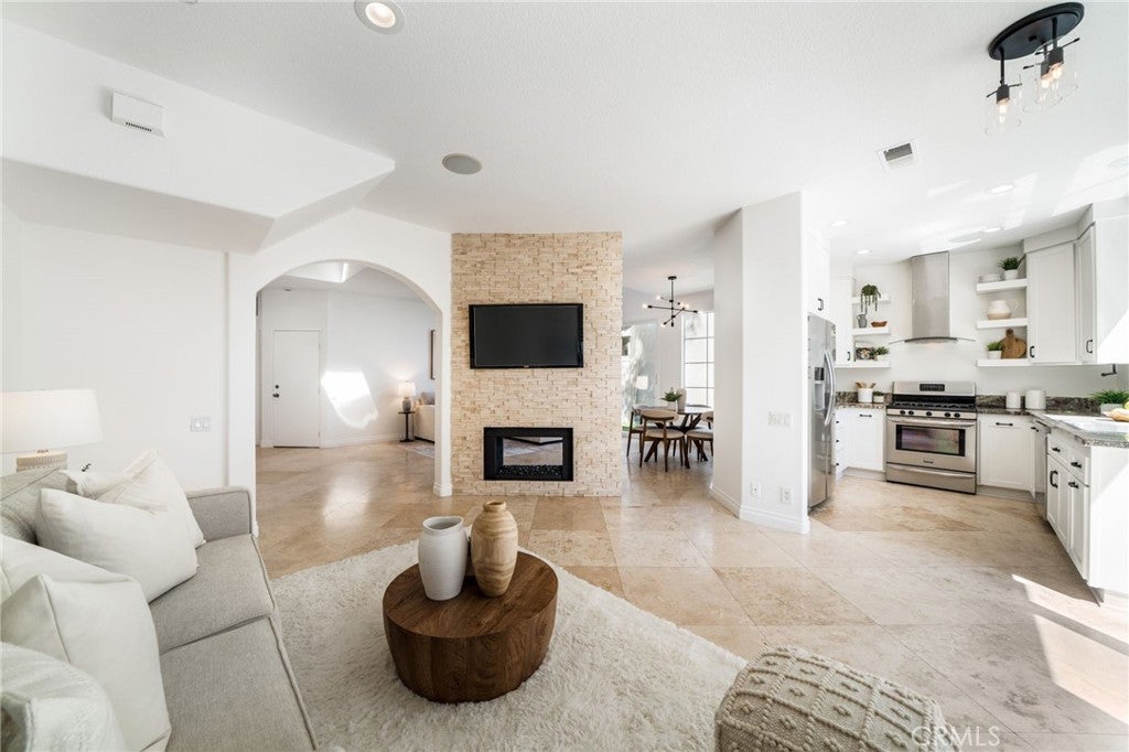 84 Hawaii Drive, Aliso Viejo CA 92656 - Photo 17