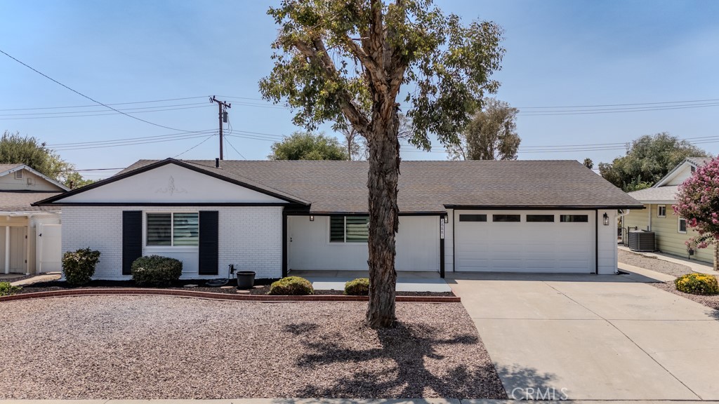 Fully Renovated & Move-In Ready – Backs to Greenbelt!
Welcome to 28881 W Worcester Road, a stunning single-story home in one of Menifee’s most desirable 55+ communities. Completely reimagined from top to bottom, this residence boasts brand-new everything—including roof, windows, flooring, electrical, kitchen cabinets, faucets, fixtures, fans, and lighting.
The open-concept great room is filled with natural light and flows seamlessly into the upgraded kitchen, featuring sleek new cabinetry, modern finishes, and quality appliances. Both bathrooms have been stylishly updated for fresh, modern comfort. A spacious indoor laundry room offers convenience and extra storage, while the outdoor shed/workshop provides the perfect space for hobbies or projects.
Relax or entertain under the huge covered patio overlooking the peaceful greenbelt, or enjoy quiet mornings on the lovely front porch. With no neighbors behind, a two-car garage, upgraded systems throughout, and a prime location just minutes from shopping, dining, and medical services, this home offers the perfect blend of modern comfort, privacy, and style.