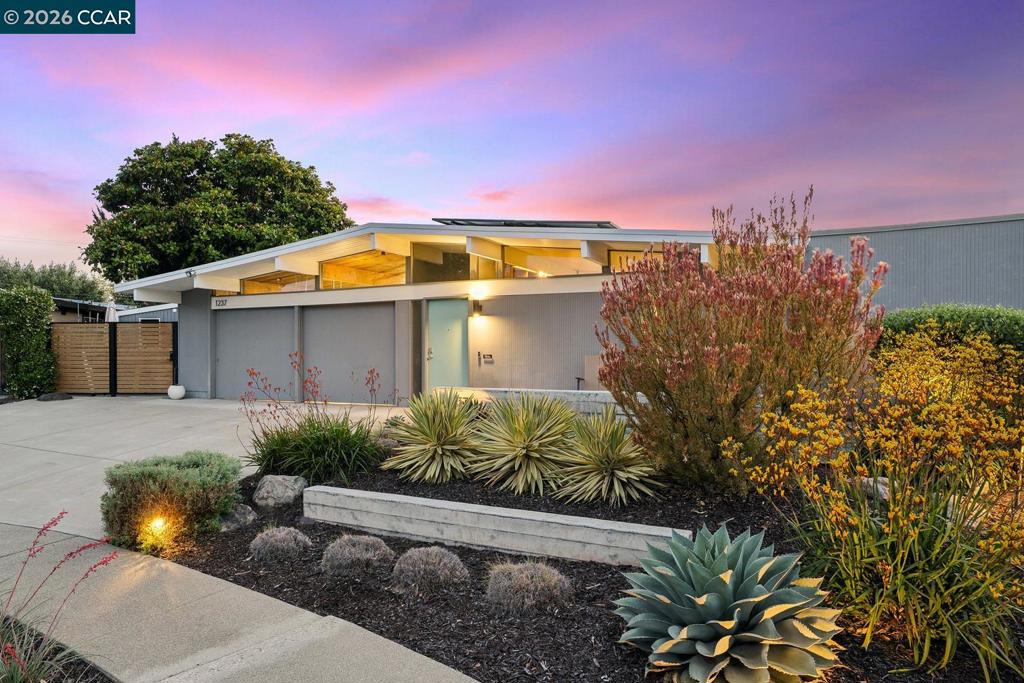 Photo of 1237 -1239 Lancashire Dr DR, Concord, CA 94518 (MLS # 41135446)
