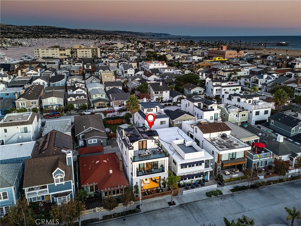 Photo of 314 Anade Avenue, Newport Beach, CA 92661 (MLS # NP25244718)