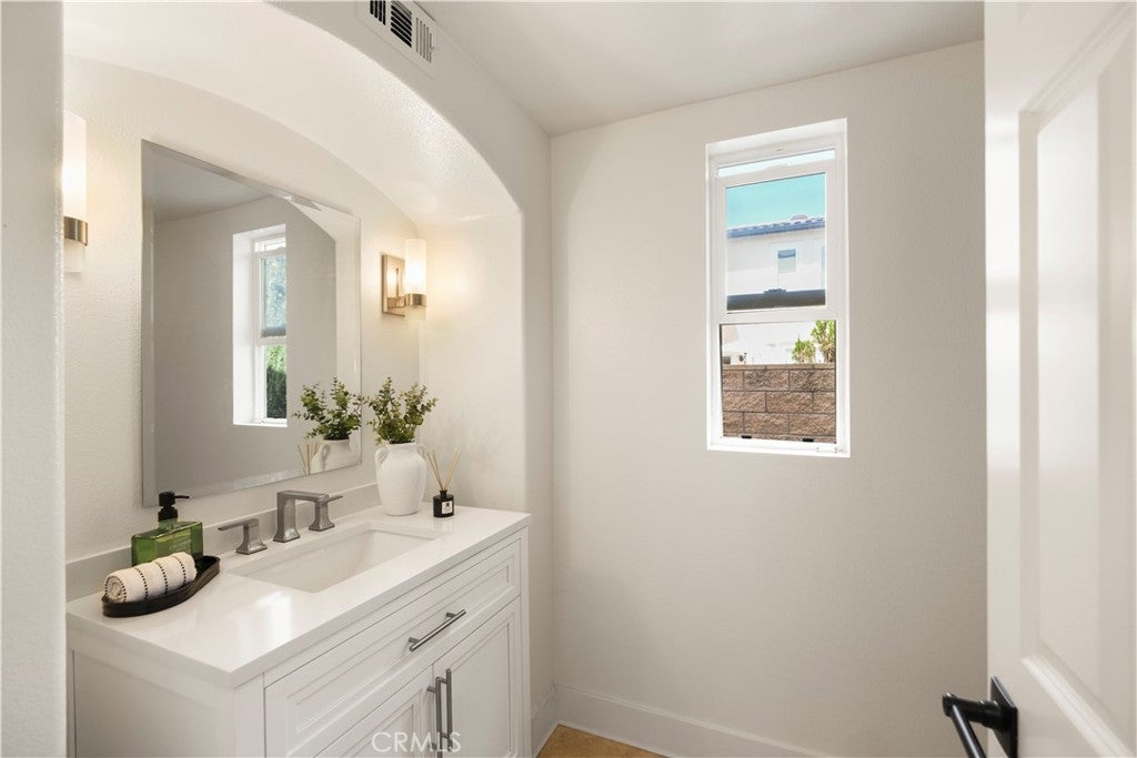 21 Fayence, Newport Coast CA 92657 - Photo 40