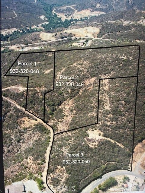 Photo of 49 Hidden Meadow Circle, Murrieta, CA 92562 (MLS # SW26055815)