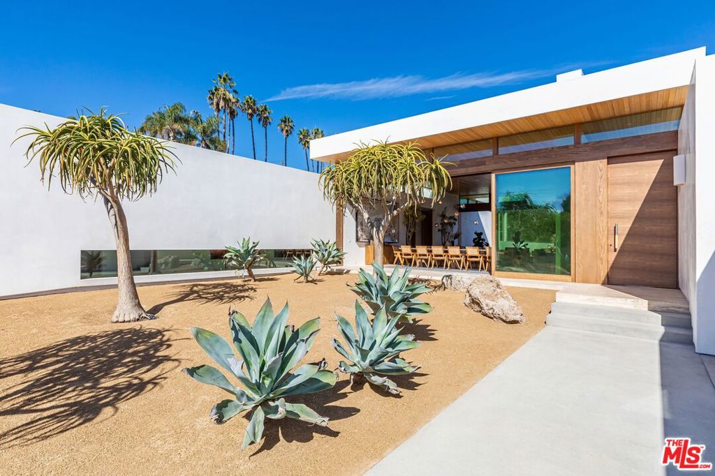 28837 Selfridge Drive